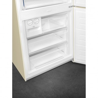 Холодильник Smeg FA8005RPO6
