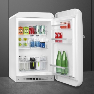 Холодильник Smeg FAB10HRWH6