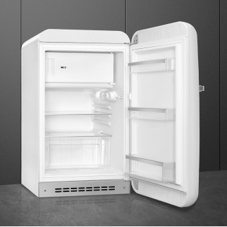 Холодильник Smeg FAB10RWH6 Холодильник Smeg FAB10RWH6