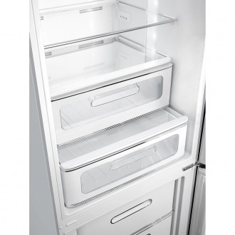 Холодильник Smeg FAB32RSV6 Холодильник Smeg FAB32RSV6