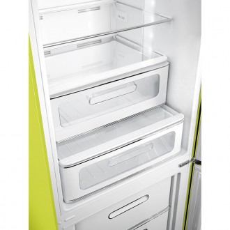 Холодильник Smeg FAB32RLI6 Холодильник Smeg FAB32RLI6