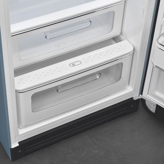 Холодильник Smeg FAB28RSBM6 Холодильник Smeg FAB28RSBM6