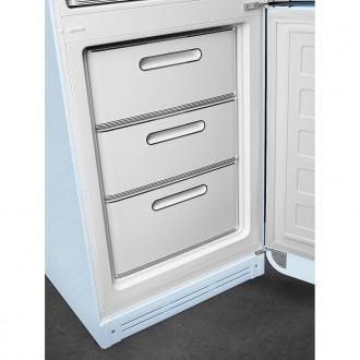 Холодильник Smeg FAB32RPB6