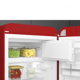 Холодильник Smeg FAB10RRD6 Холодильник Smeg FAB10RRD6