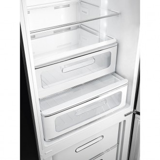 Холодильник Smeg FAB32RBL6