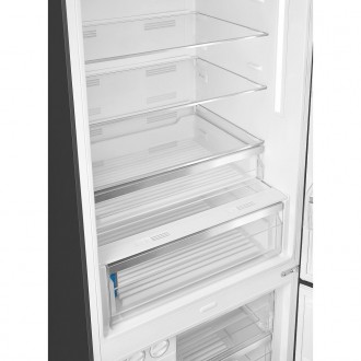 Холодильник Smeg FA8005RAO6