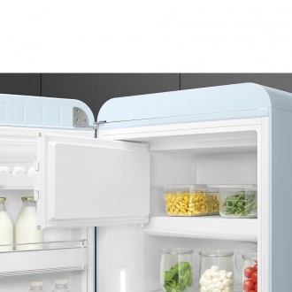 Холодильник Smeg FAB28LPB6