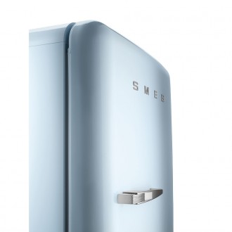 Холодильник Smeg FAB28RPB6
