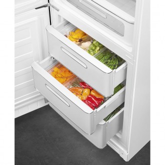 Холодильник Smeg FAB32LWH6 Холодильник Smeg FAB32LWH6