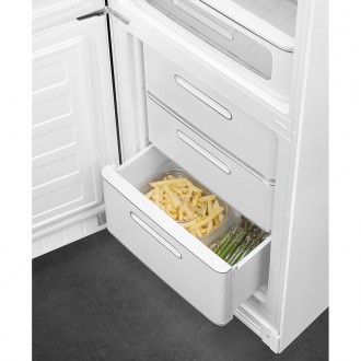 Холодильник Smeg FAB32LWH6 Холодильник Smeg FAB32LWH6