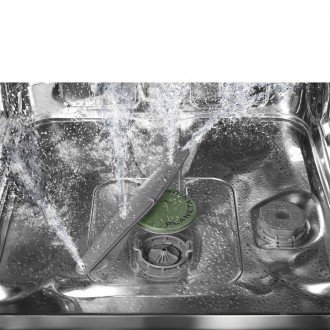 Посудомоечная машина Smeg STL7324BLW